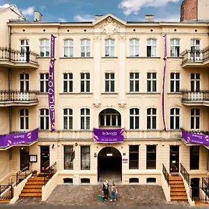  Aparthotel Blooms Inn - City Center Poznan By Friendly Apartments